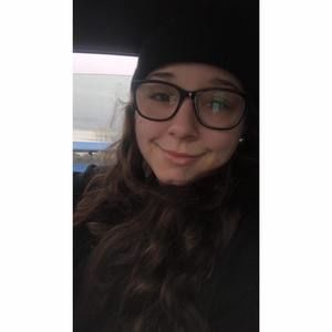 Meet your Posher, Alissa